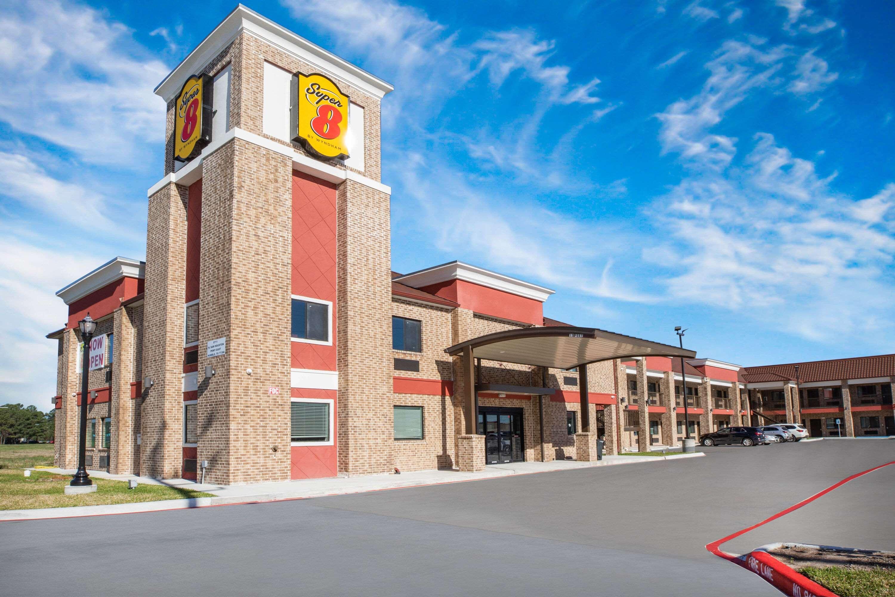 Super 8 By Wyndham Humble Houston Fallcreek Экстерьер фото