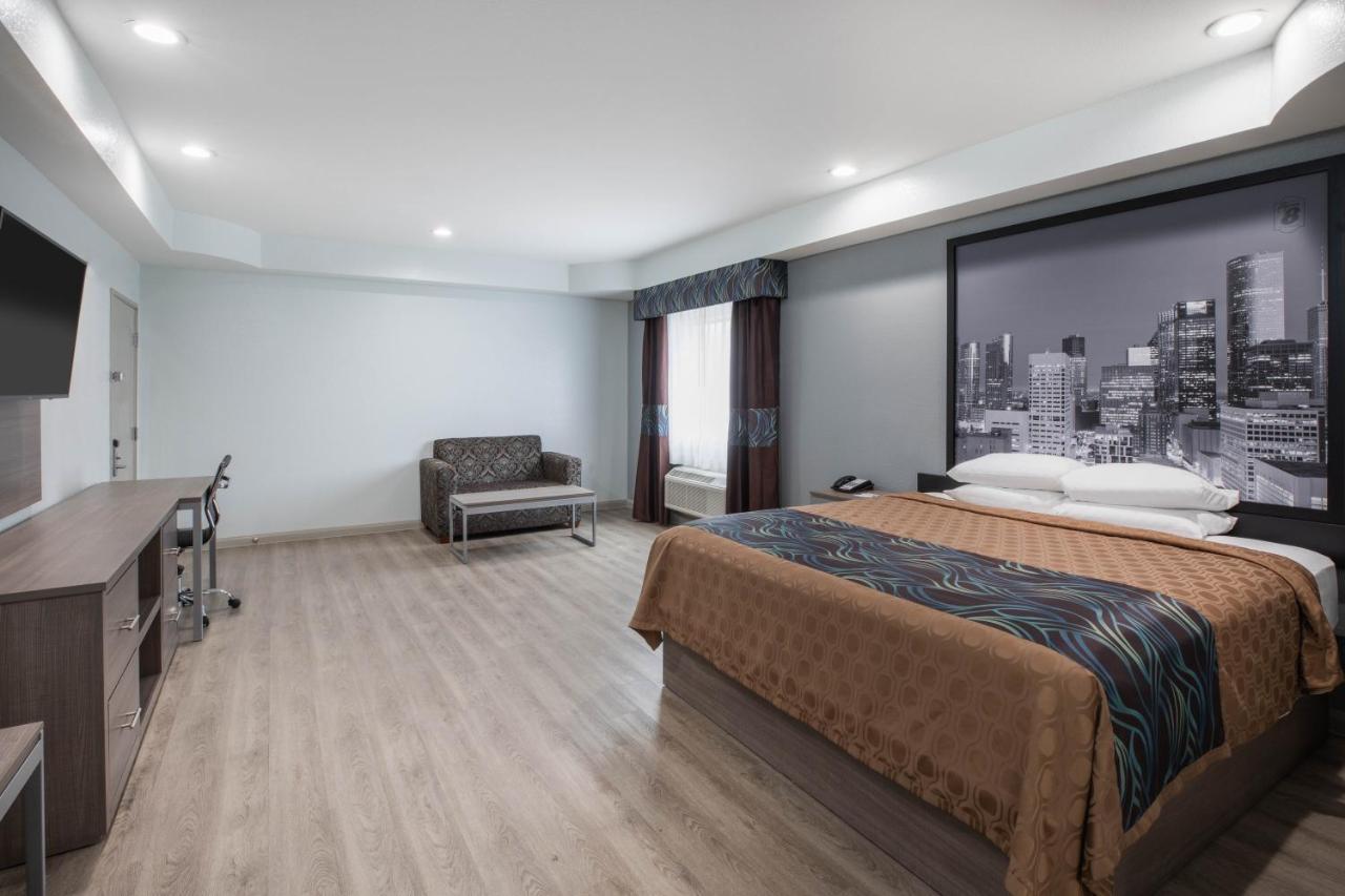 Super 8 By Wyndham Humble Houston Fallcreek Экстерьер фото
